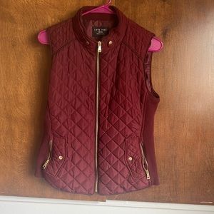 Love tree Maroon vest